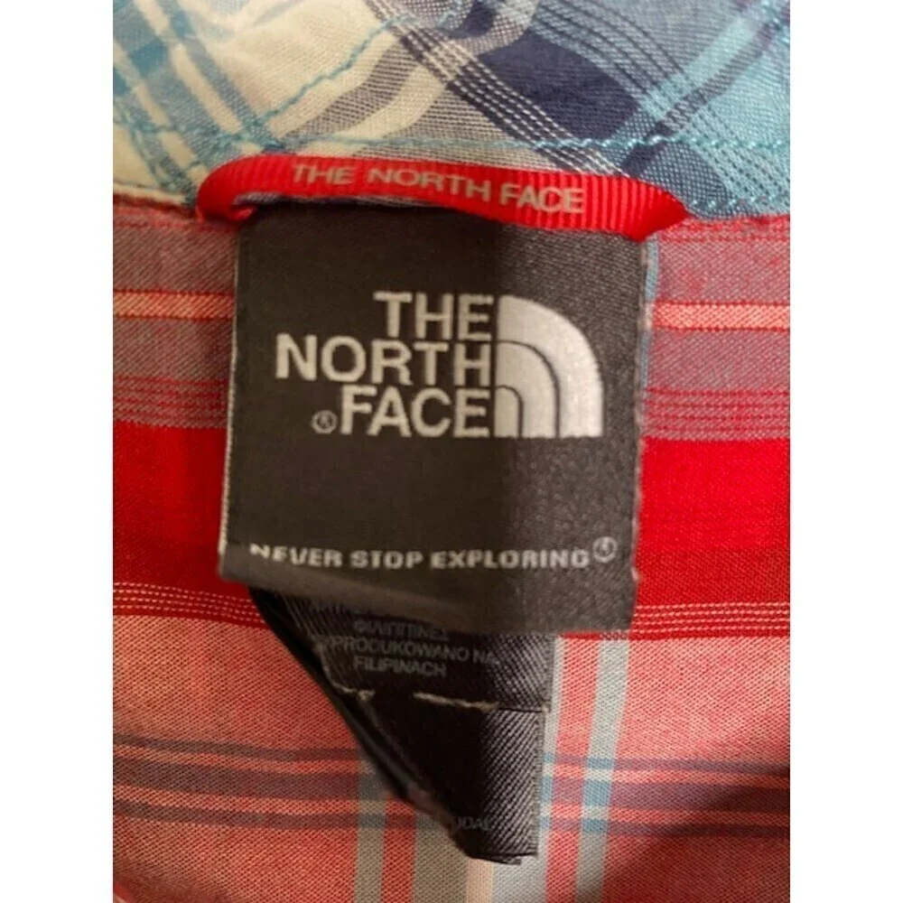 The‎ North Face Mens Size L Short Sleeve Outdoor Travel Button Down Shirt
